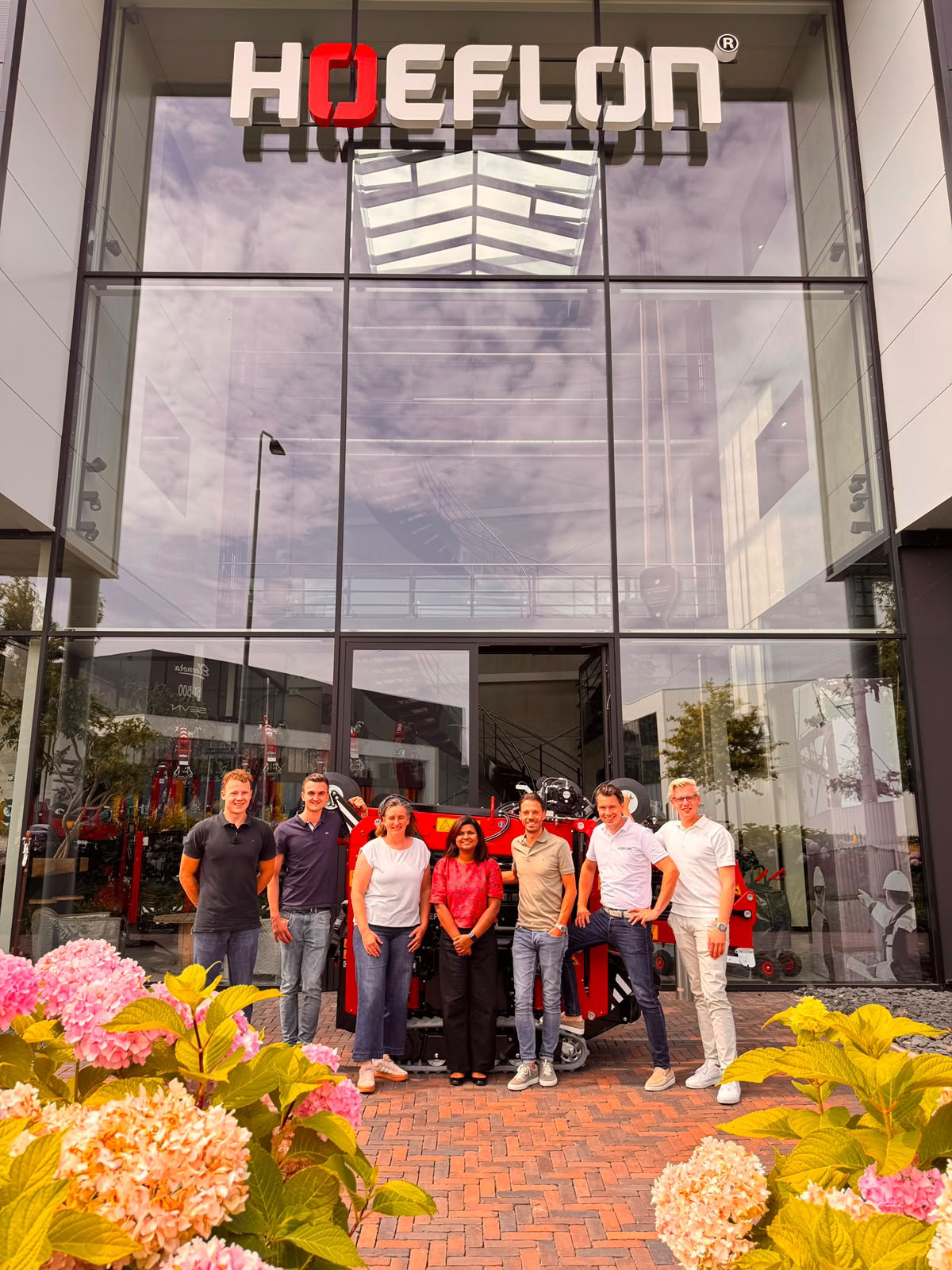 YES Automation Strengthens Rental Fleet with Hoeflon Training in the Netherlands