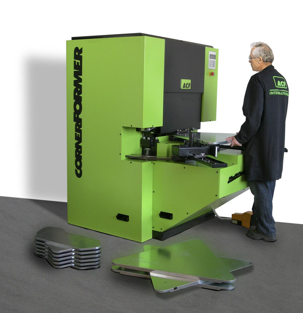 Corner Former Machine