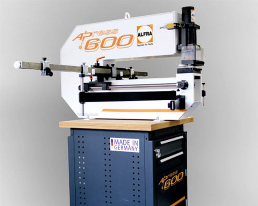 AP 600 C FRAME PUNCHING MACHINE
