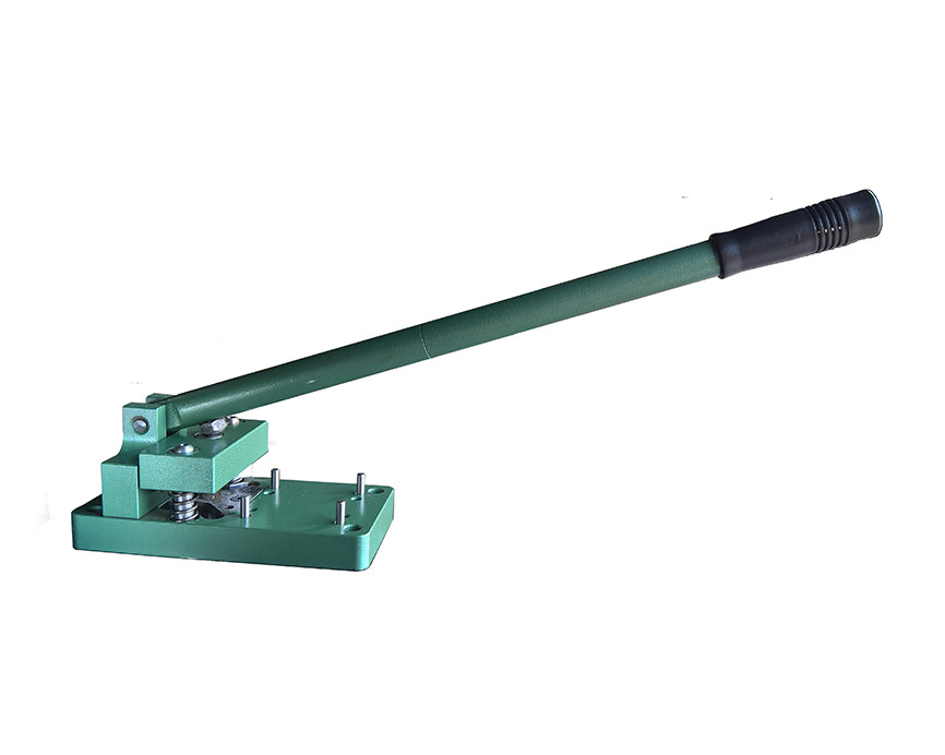 TK Drive Cleat Notcher-photo