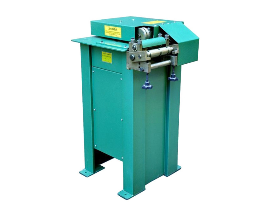 TK No 24 Collar Maker-photo