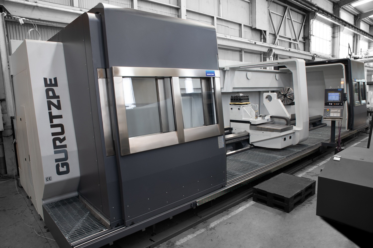 Heavy Duty CNC Lathe Machine