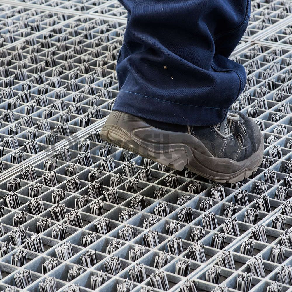 Tire & Sole Cleaning Solutions