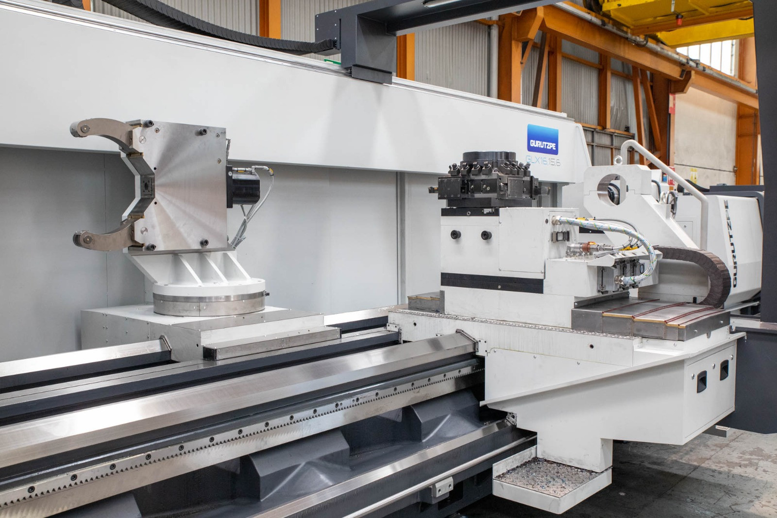 Heavy Duty CNC Lathe Machine