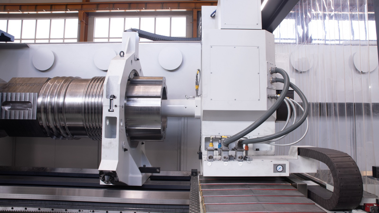 Heavy Duty CNC Lathe Machine