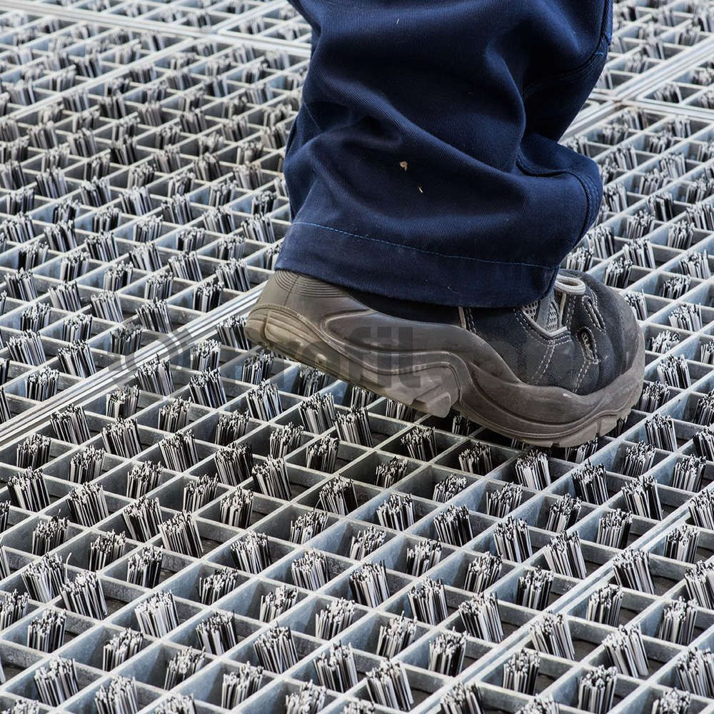 Tire & Sole Cleaning Solutions